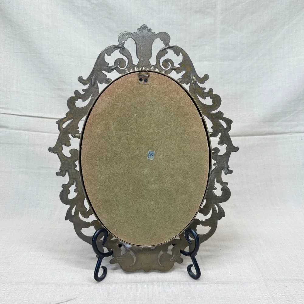 VTG Dark Floral Brass Ornate Italian Frame 10x13